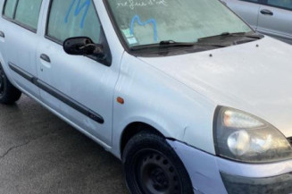 Calculateur moteur RENAULT CLIO 2