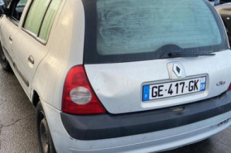 Calculateur moteur RENAULT CLIO 2