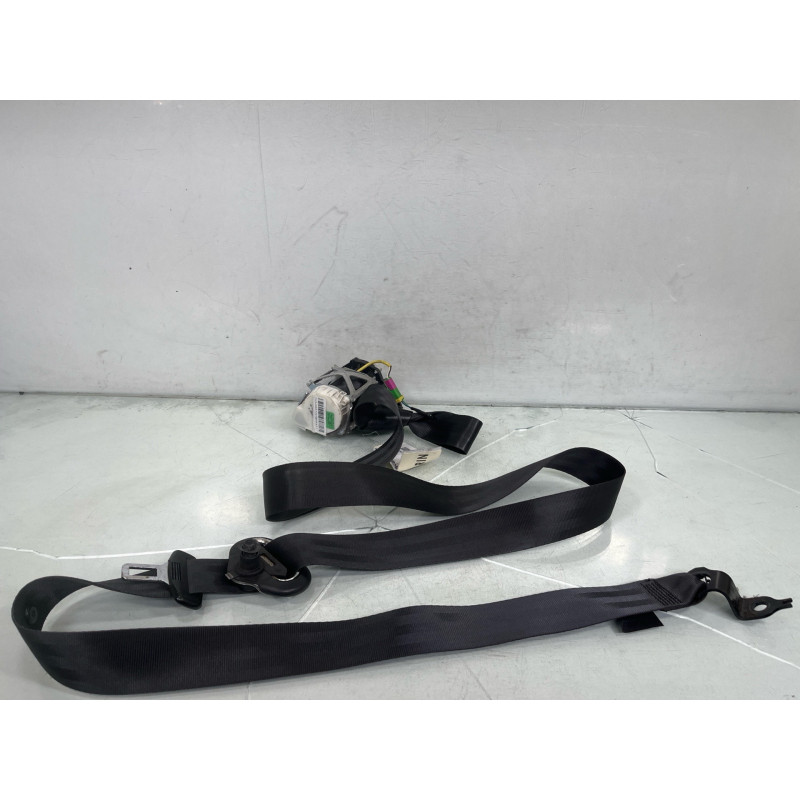 Pretensionneur de ceinture avant gauche SKODA FABIA 2 Photo n°4