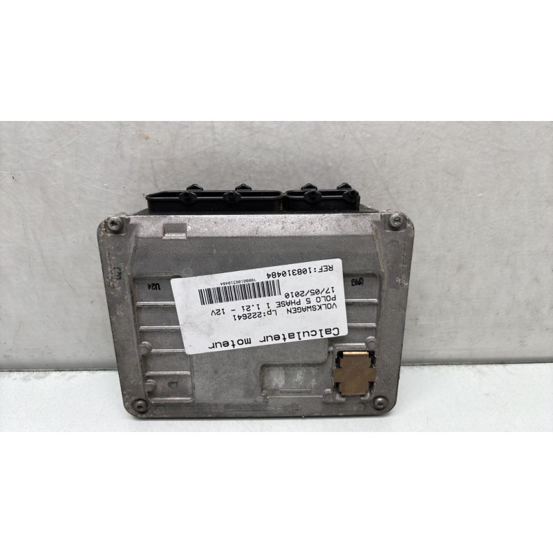 Calculateur moteur VOLKSWAGEN POLO 5 Photo n°4