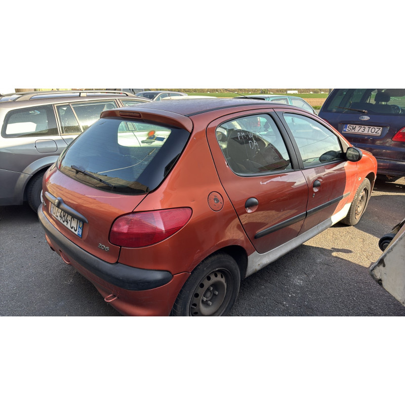 Pare choc arriere PEUGEOT 206 Photo n°10