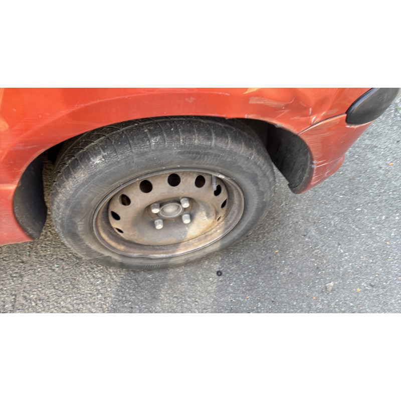 Pare choc arriere PEUGEOT 206 Photo n°19