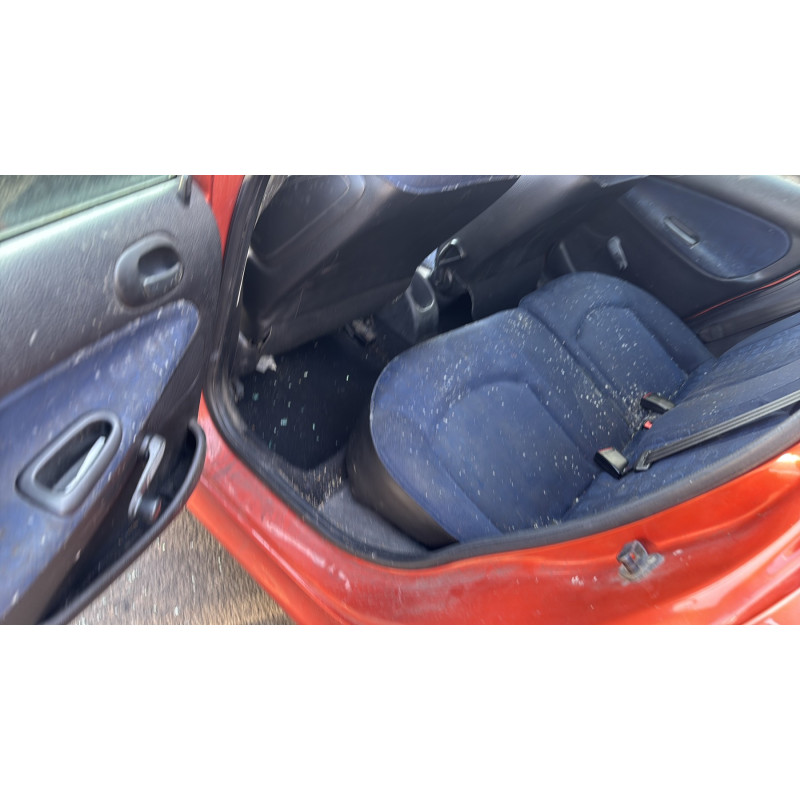 Pare choc arriere PEUGEOT 206 Photo n°20