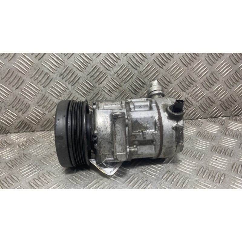 Compresseur clim OPEL CORSA D Photo n°1