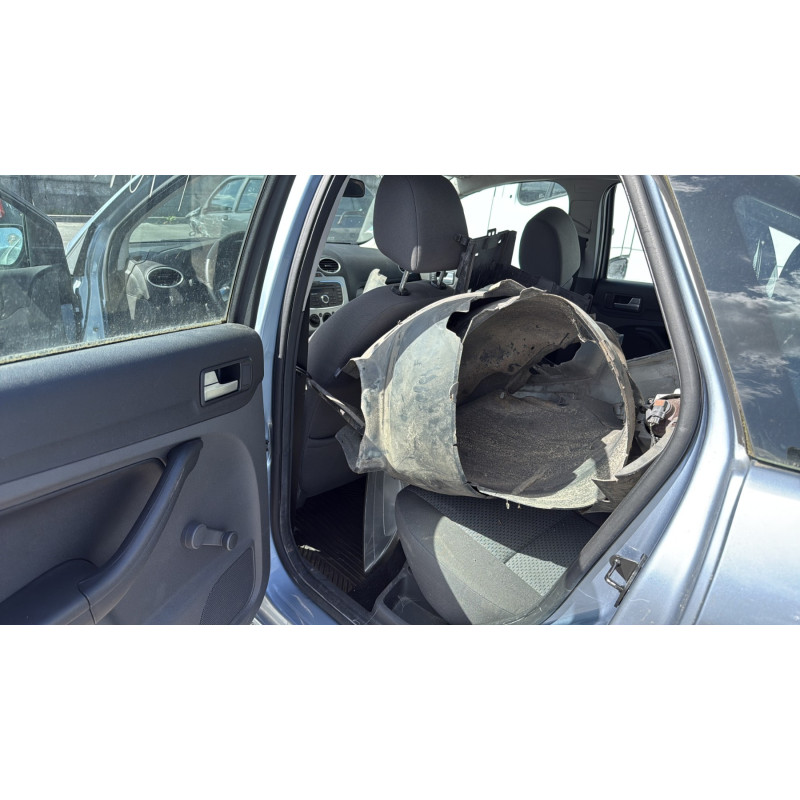 Compresseur clim FORD FOCUS 2 Photo n°15