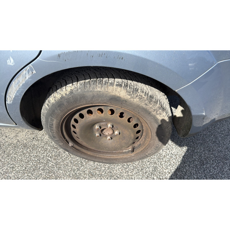 Compresseur clim FORD FOCUS 2 Photo n°18