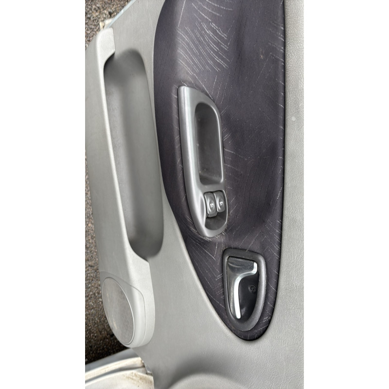 Compresseur clim RENAULT SCENIC 1 Photo n°15