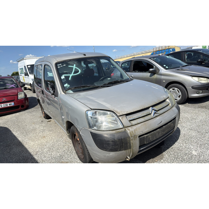 Pare choc arriere CITROEN BERLINGO 1 Photo n°8