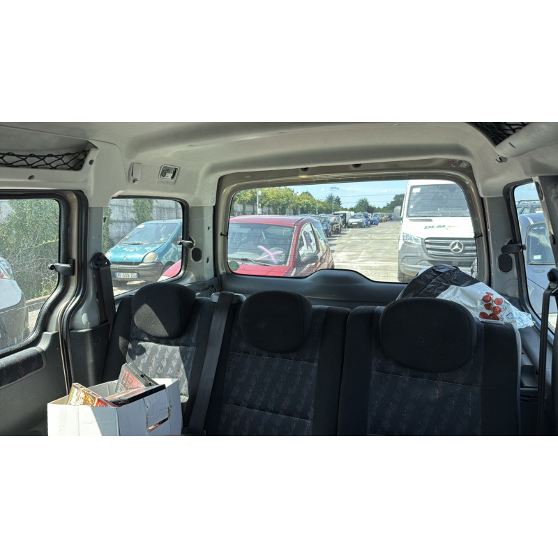 Pare choc arriere CITROEN BERLINGO 1 Photo n°18
