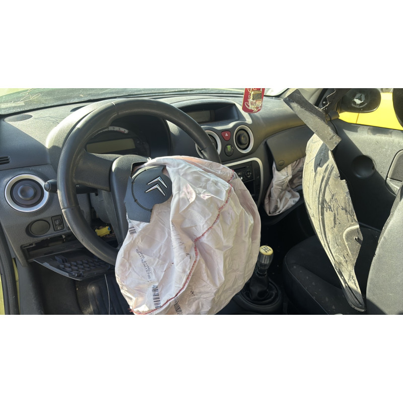 Pare choc arriere CITROEN C2 Photo n°17