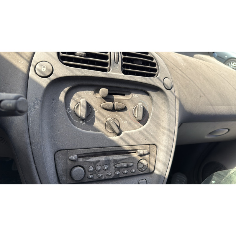 Commodo phare CITROEN XSARA PICASSO Photo n°17