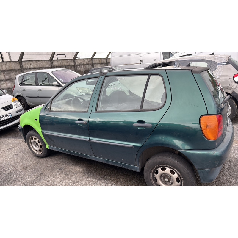 Pare choc arriere VOLKSWAGEN POLO 3 Photo n°12