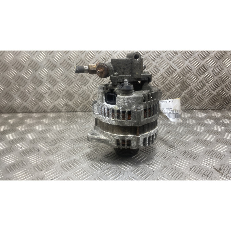 Alternateur OPEL ASTRA H Photo n°4