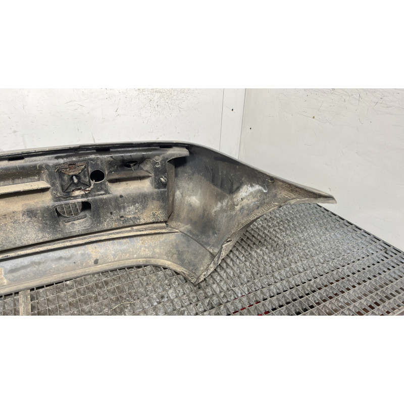 Pare choc arriere FORD FIESTA 4 Photo n°4