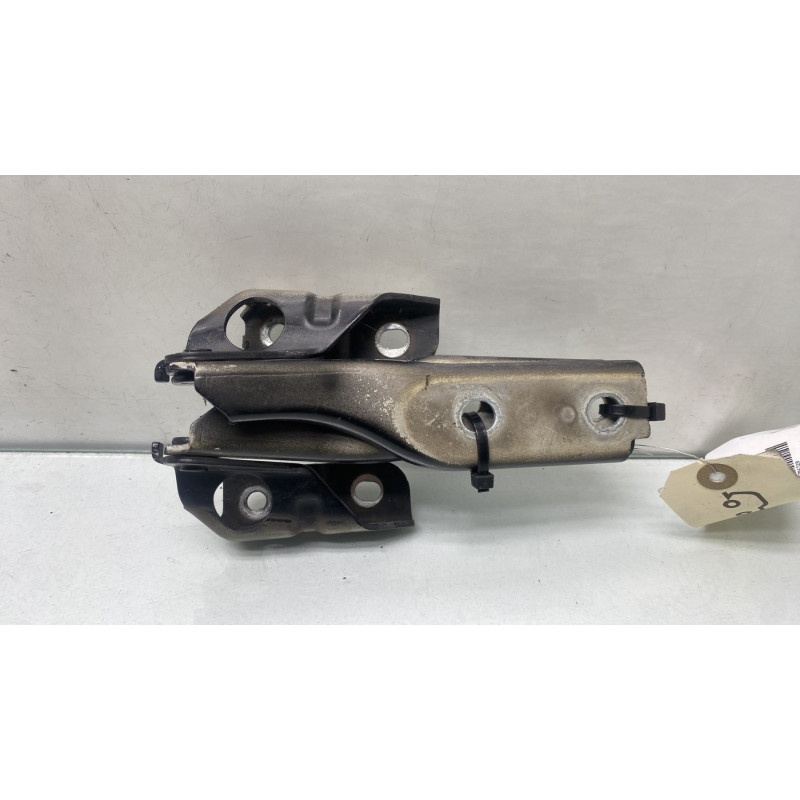 Charniere de capot AUDI A3 2 Photo n°4