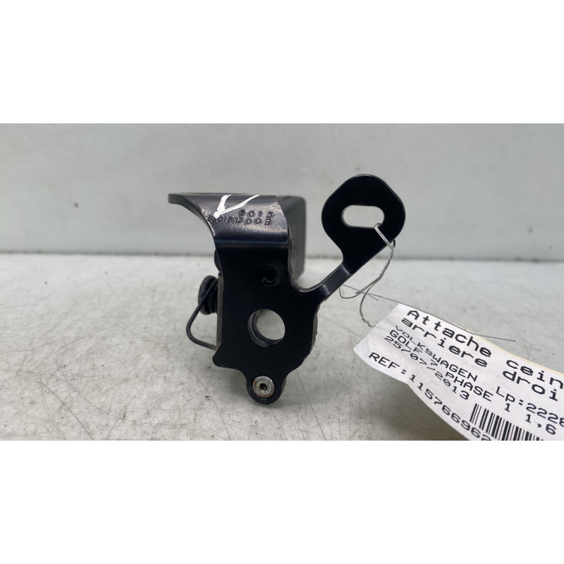 Attache ceinture arriere droit VOLKSWAGEN GOLF 7 Photo n°3