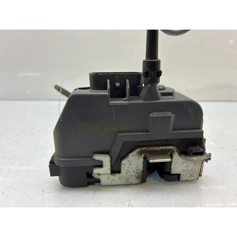 Serrure arriere gauche RENAULT SCENIC 2 Photo n°7