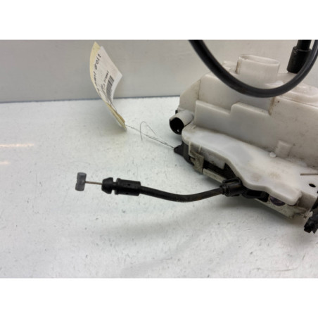 Serrure avant droit RENAULT SCENIC 2
