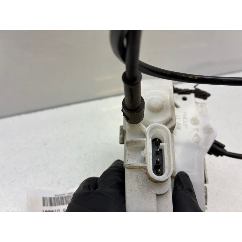 Serrure avant droit RENAULT SCENIC 2 Photo n°6