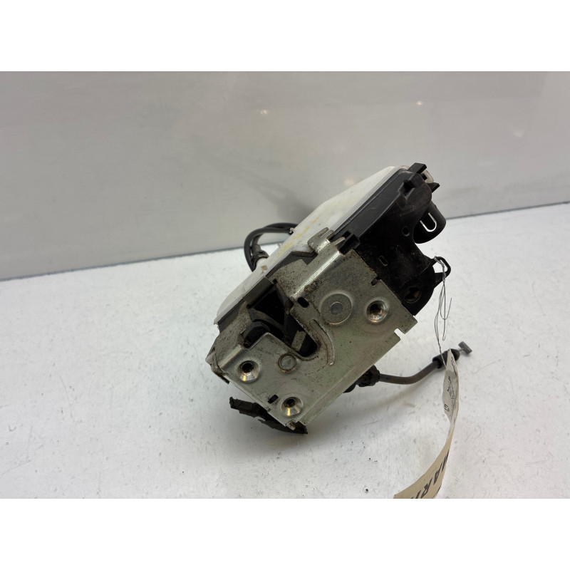 Serrure avant droit RENAULT SCENIC 2 Photo n°8