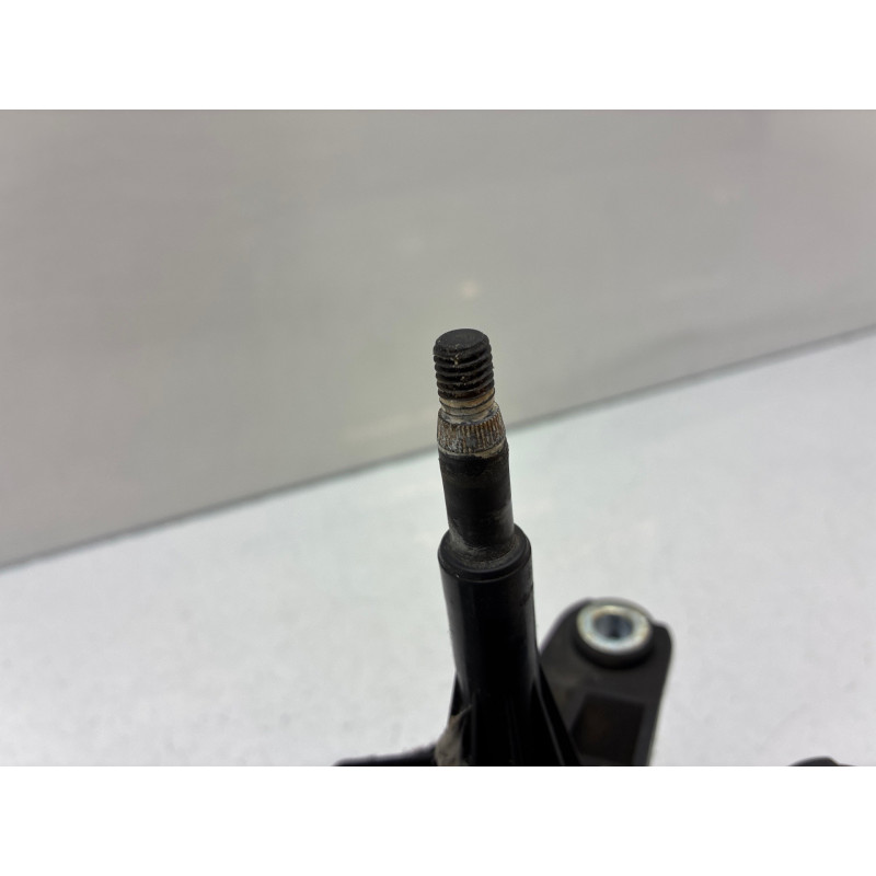 Moteur essuie glace arriere RENAULT LAGUNA 2 Photo n°4