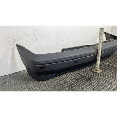 Pare choc arriere VOLKSWAGEN GOLF 3