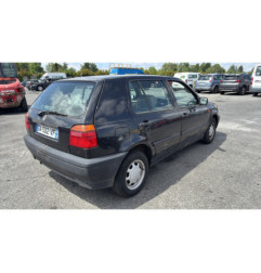 Pare choc arriere VOLKSWAGEN GOLF 3
