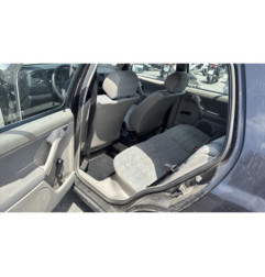 Pare choc arriere VOLKSWAGEN GOLF 3