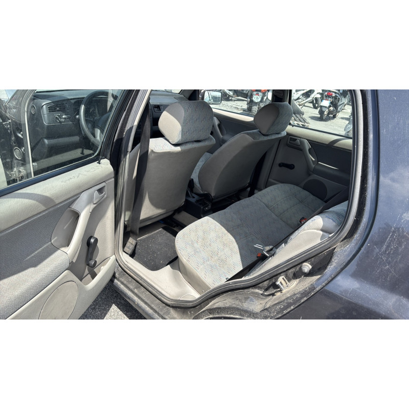 Pare choc arriere VOLKSWAGEN GOLF 3 Photo n°20