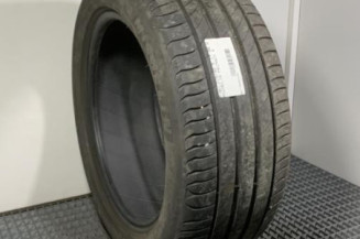 Pneu  