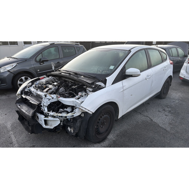 Compresseur clim FORD FOCUS 3 Photo n°6