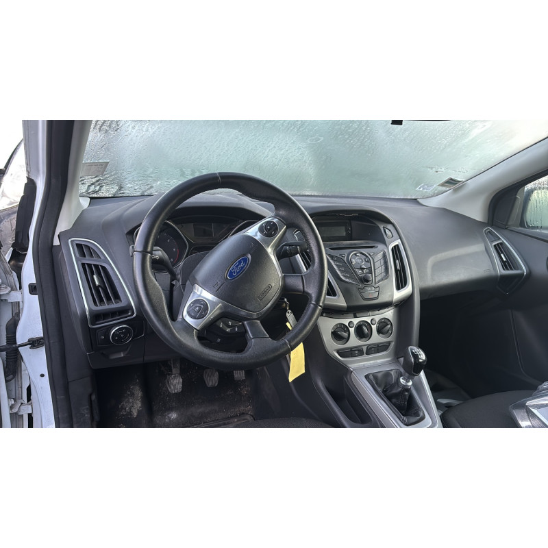 Compresseur clim FORD FOCUS 3 Photo n°19