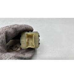 Interrupteur de leve vitre avant gauche RENAULT CLIO 4