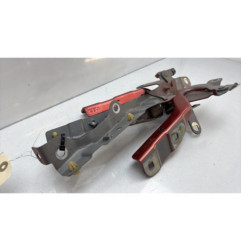 Charniere de capot RENAULT CLIO 4