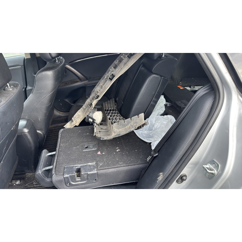 Compresseur clim TOYOTA AVENSIS 3 Photo n°17