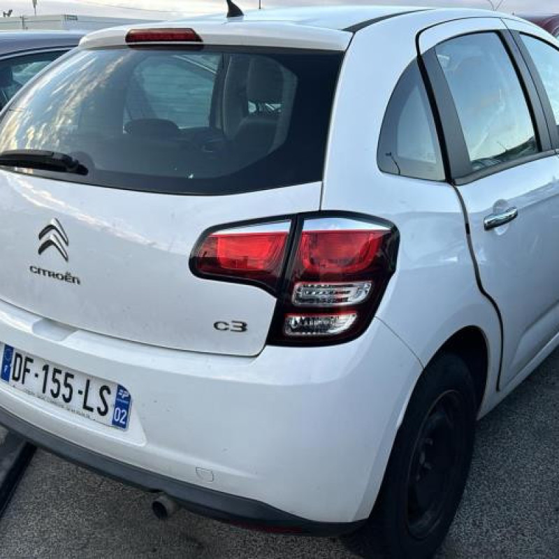 Attache ceinture avant gauche CITROEN C3 2 Photo n°11