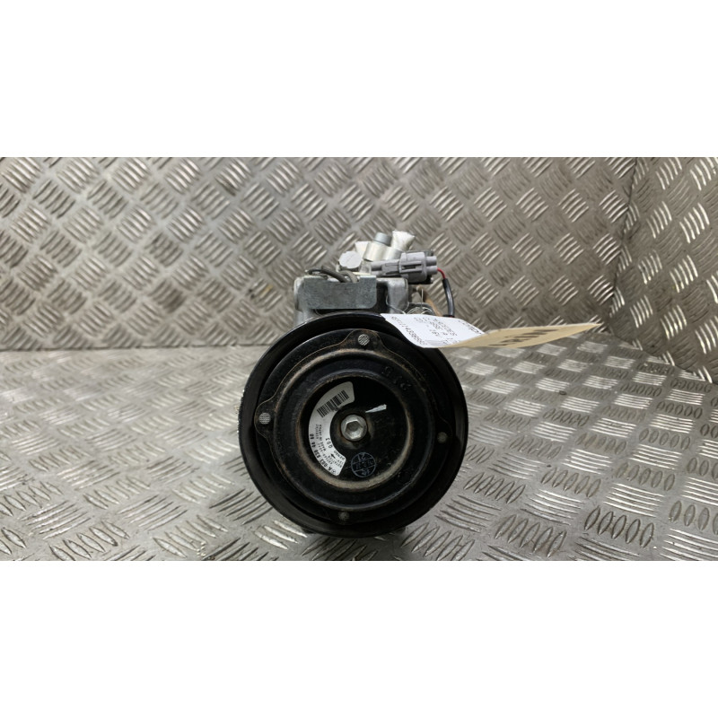 Compresseur clim MERCEDES CLASSE A 176 Photo n°4