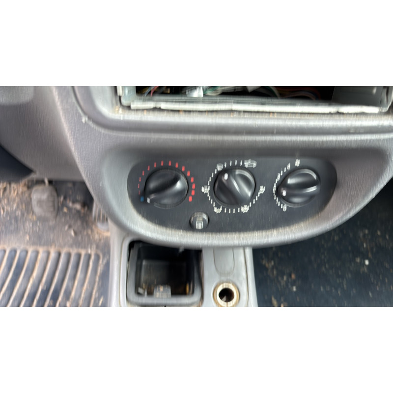 Commodo phare RENAULT CLIO 2 Photo n°12