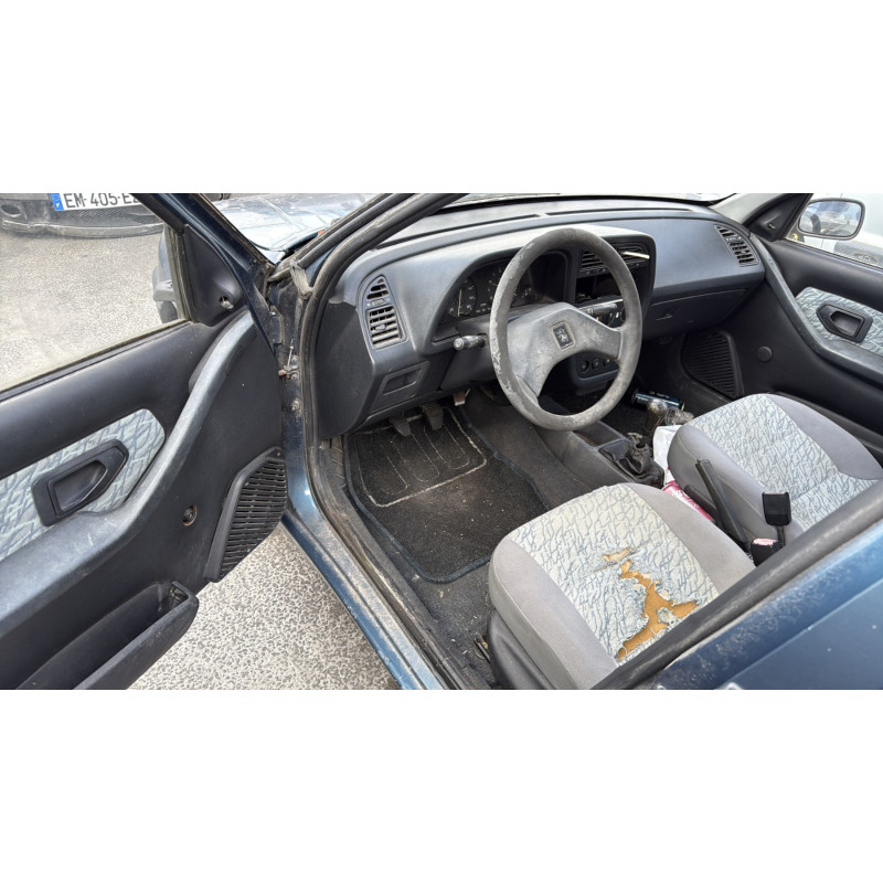 Pare choc arriere PEUGEOT 306 Photo n°12