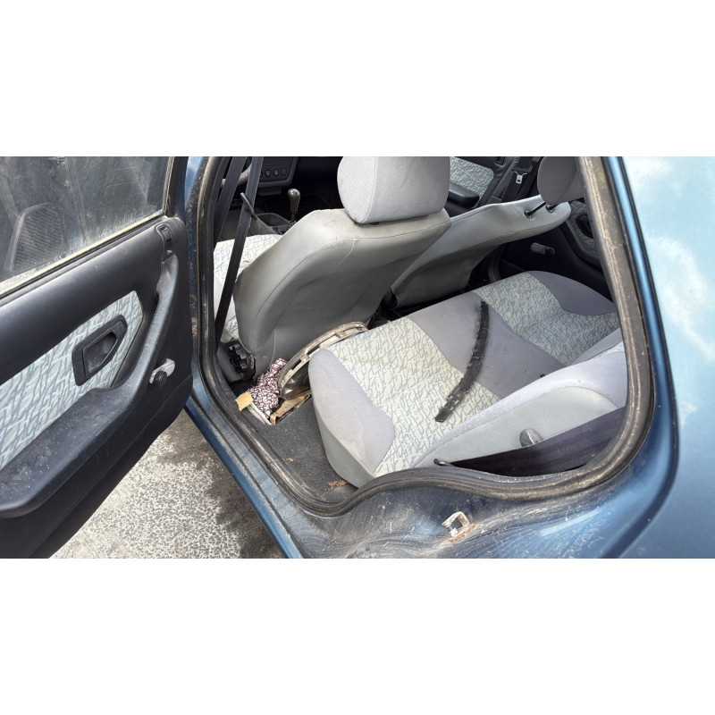 Pare choc arriere PEUGEOT 306 Photo n°13