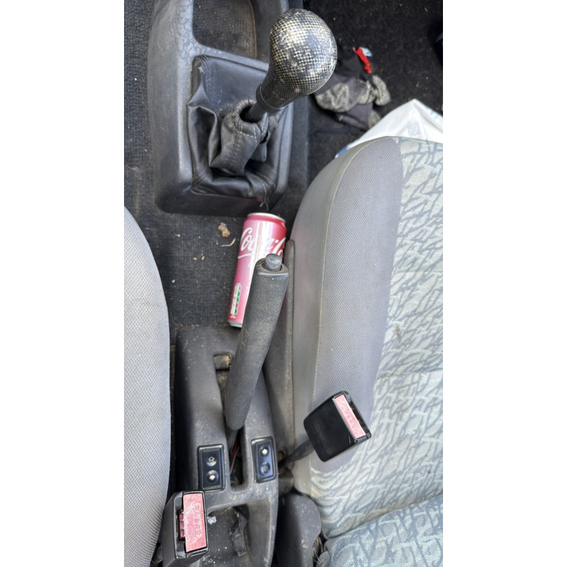 Pare choc arriere PEUGEOT 306 Photo n°17
