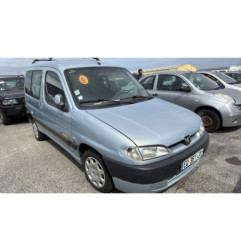 Pare choc arriere PEUGEOT PARTNER 1