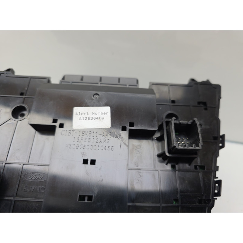 Commande autoradio FORD FIESTA 6 Photo n°4