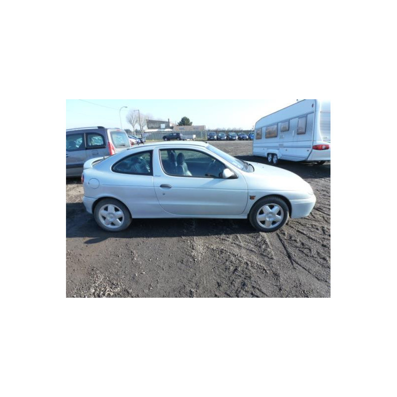 Amortisseur avant gauche RENAULT MEGANE 1 Photo n°8