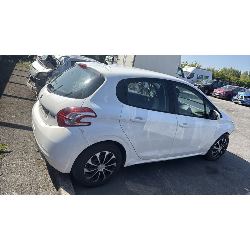 Charniere de capot PEUGEOT 208 1 Photo n°10