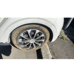 Charniere de capot PEUGEOT 208 1