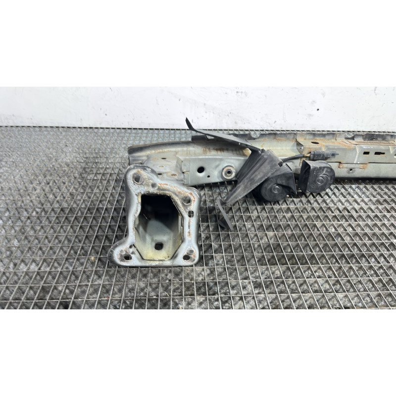 Renfort pare choc avant (traverse) FORD FOCUS 2 Photo n°8