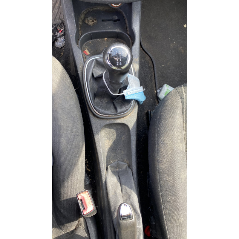Custode avant droit OPEL CORSA D Photo n°20