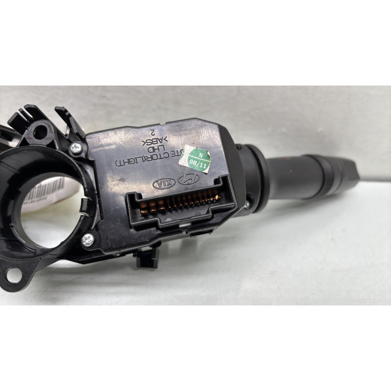 Commodo phare HYUNDAI I 20 1 Photo n°4