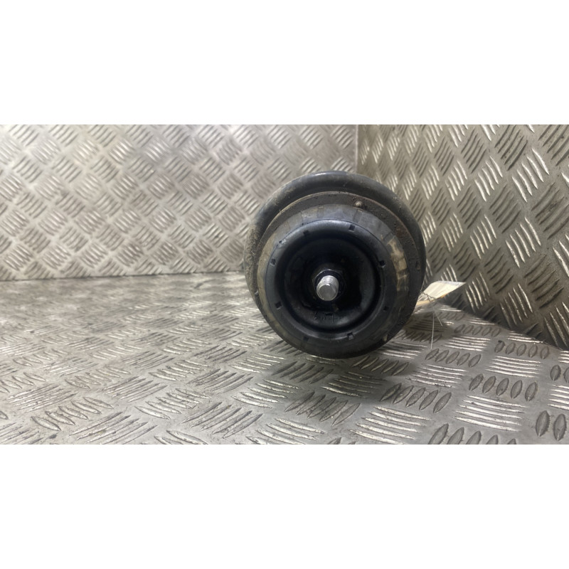 Amortisseur avant gauche HYUNDAI I 20 1 Photo n°4